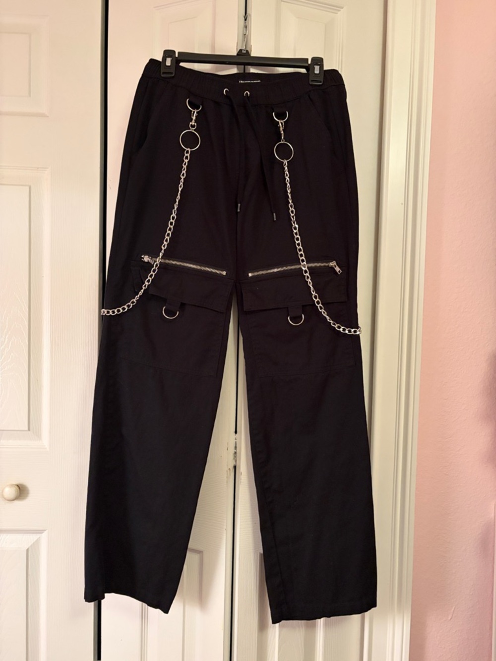 Black Side Chain Zipper Carpenter Pants - Picture 2 of 4